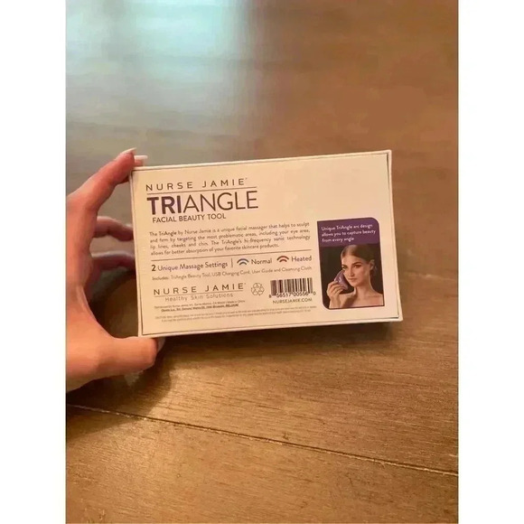 Nurse Jamie Triangle Massaging Facial Tool NIB - Picture 5 of 11